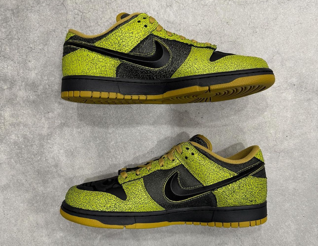 Nike Dunk Low Retro QS