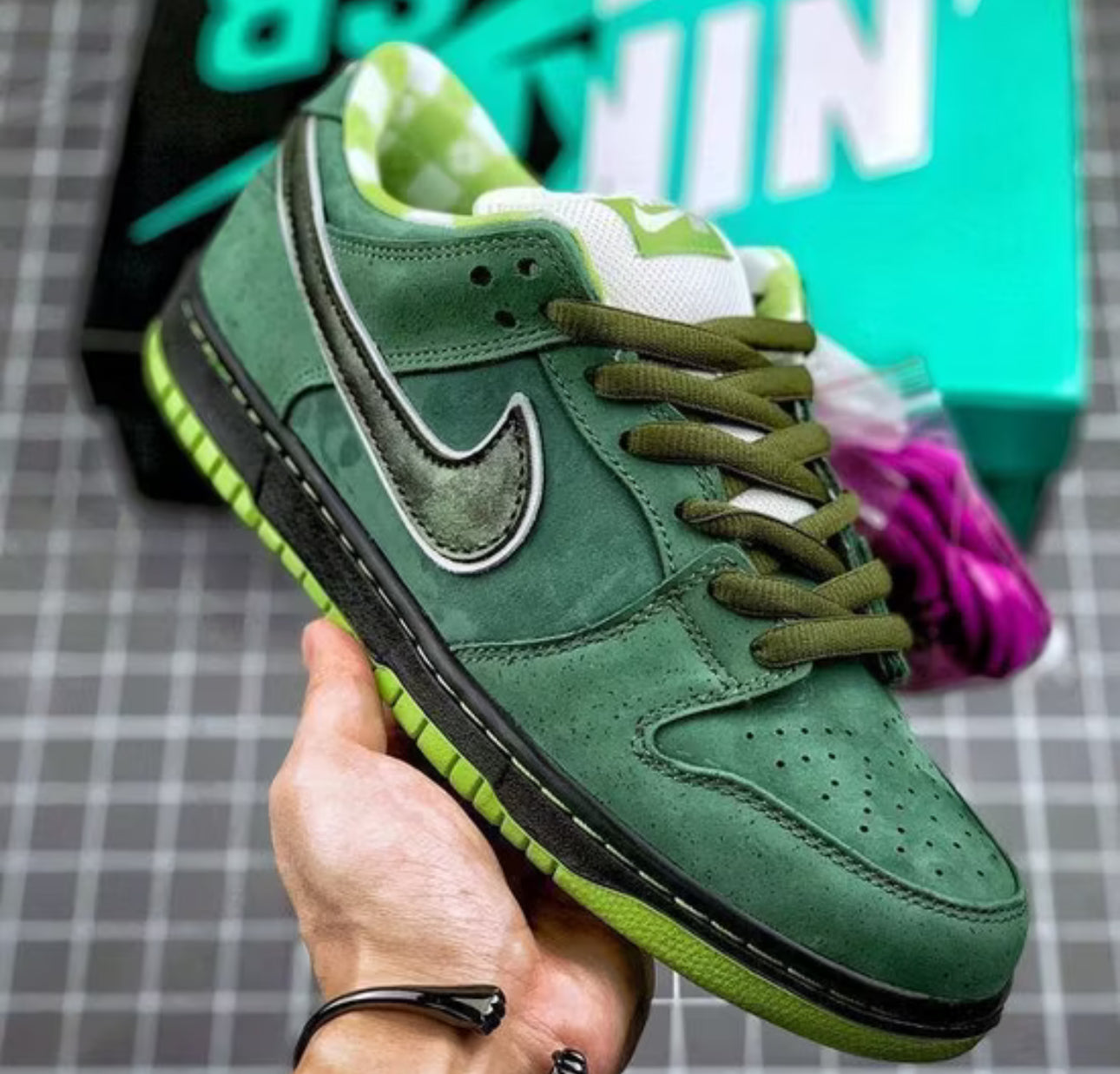 Nike SB Dunk Low